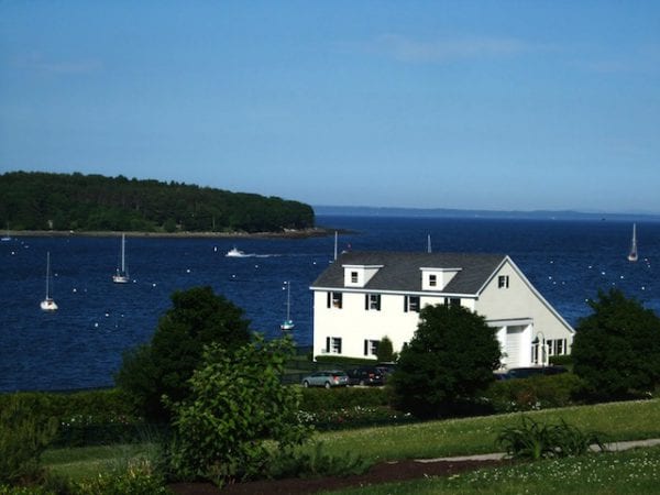 04 Belfast waterfront w boats 2.keep